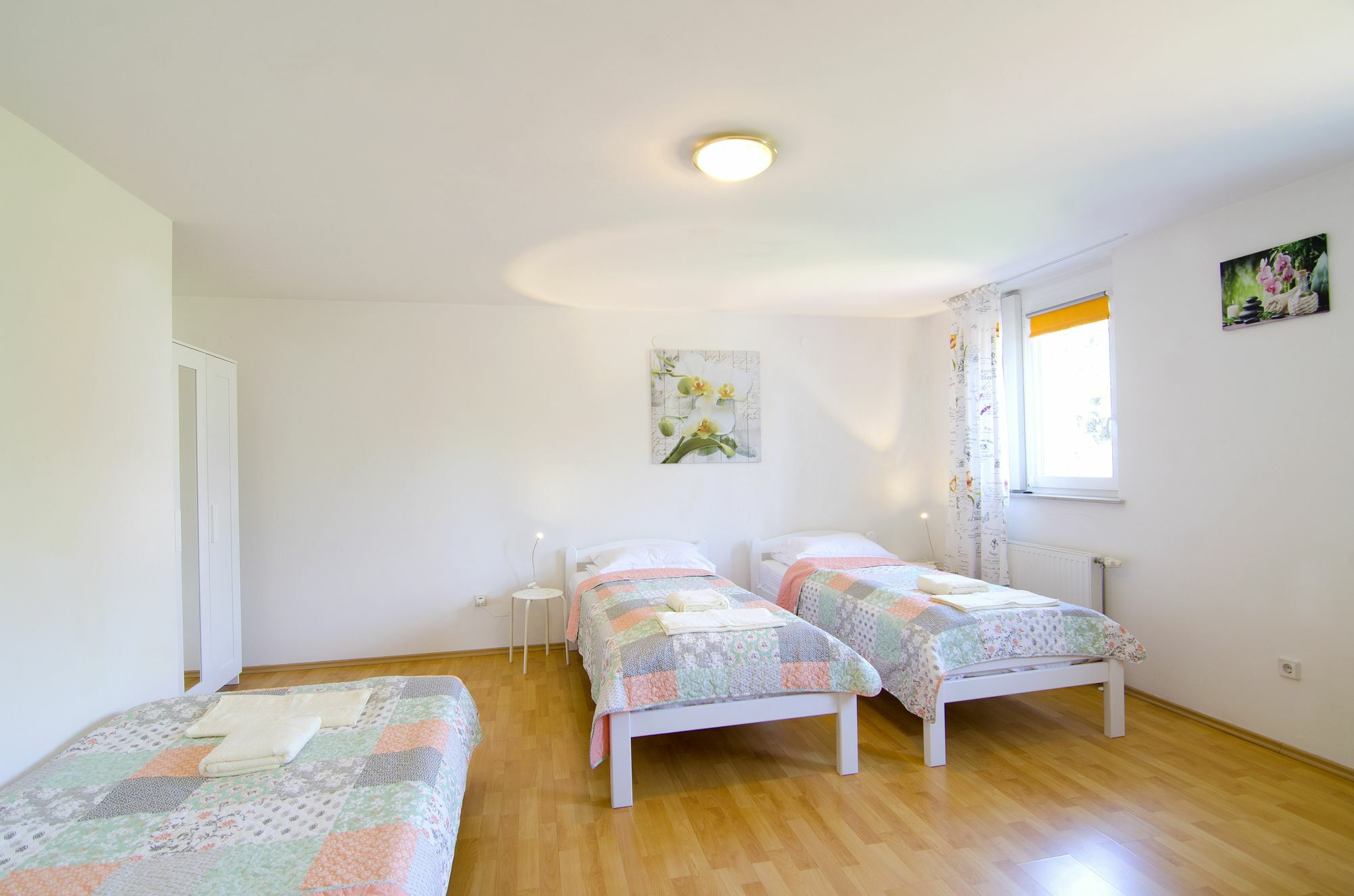 Aura Guesthouse Ljubljana Exteriör bild
