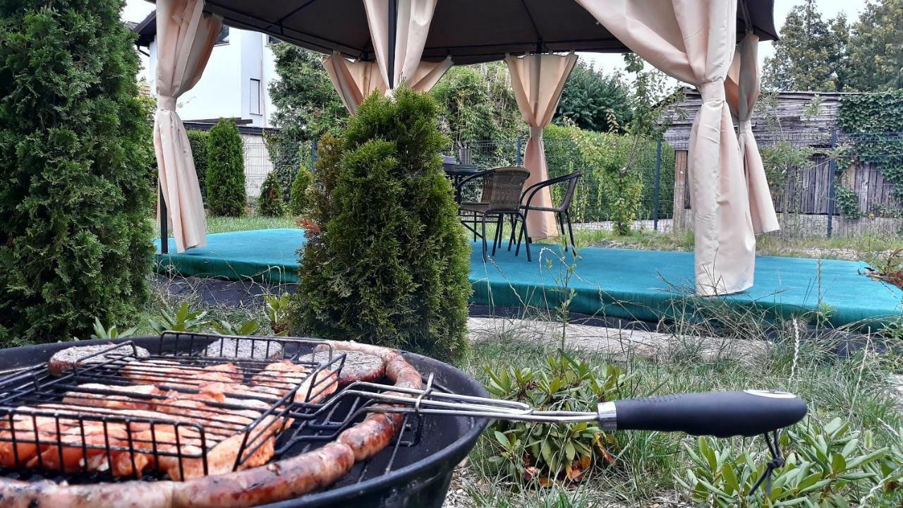 Aura Guesthouse Ljubljana Exteriör bild